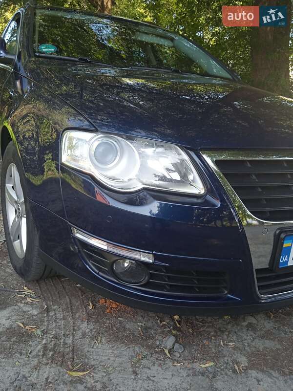 Универсал Volkswagen Passat 2009 в Львове