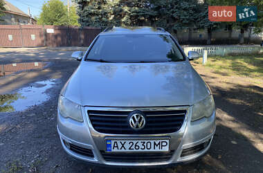 Универсал Volkswagen Passat 2008 в Дергачах