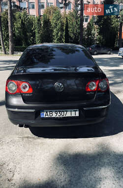 Седан Volkswagen Passat 2006 в Хмельницком