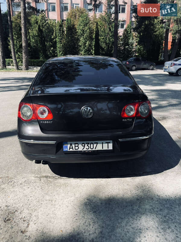 Седан Volkswagen Passat 2006 в Хмельницькому