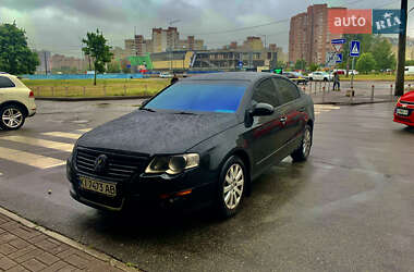 Седан Volkswagen Passat 2010 в Киеве