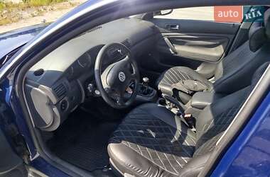 Универсал Volkswagen Passat 2004 в  фото 33 Универсал Volkswagen Passat 2004 в