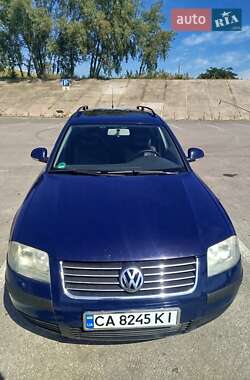 Универсал Volkswagen Passat 2004 в  фото 56 Универсал Volkswagen Passat 2004 в