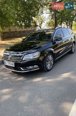 Універсал Volkswagen Passat 2011 в Вознесенську
