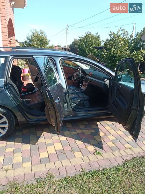 Універсал Volkswagen Passat 2010 в Луцьку
