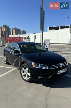 Седан Volkswagen Passat 2014 в Києві