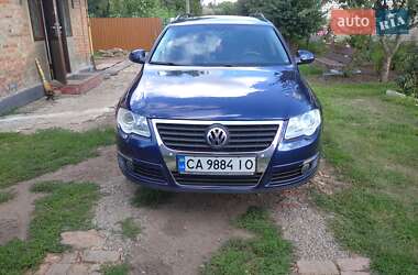 Універсал Volkswagen Passat 2010 в  фото 5 Універсал Volkswagen Passat 2010 в
