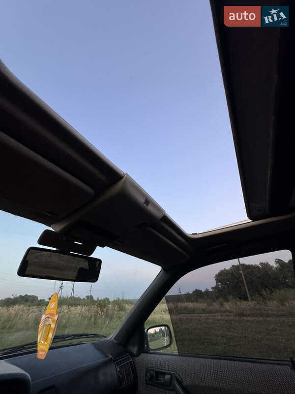 Універсал Volkswagen Passat 1992 в Вістовій