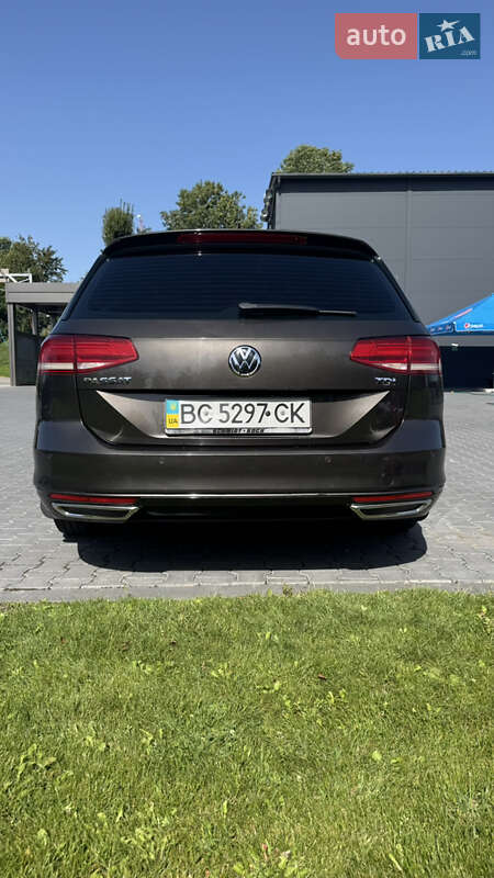 Універсал Volkswagen Passat 2016 в Львові