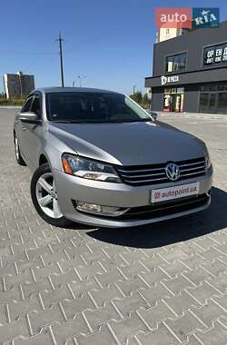 Седан Volkswagen Passat 2012 в Білогородці