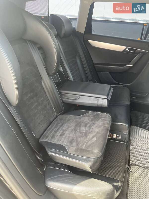 Універсал Volkswagen Passat 2012 в Ковелі