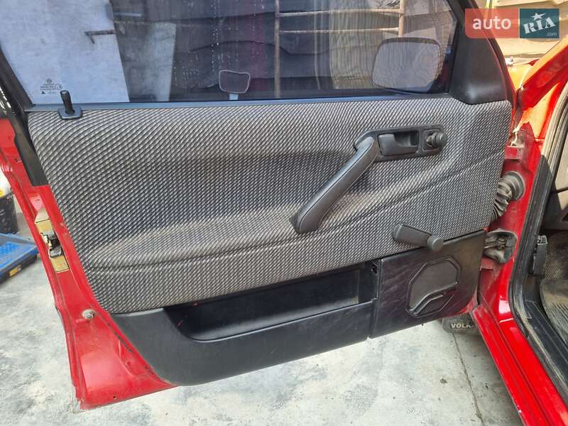 Универсал Volkswagen Passat 1992 в Умани