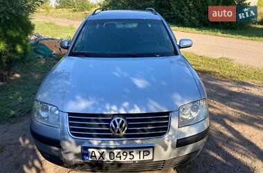 Універсал Volkswagen Passat 2002 в Краснограді