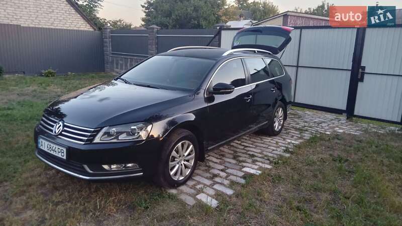 Універсал Volkswagen Passat 2012 в Борисполі