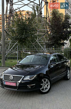 Седан Volkswagen Passat 2008 в Киеве
