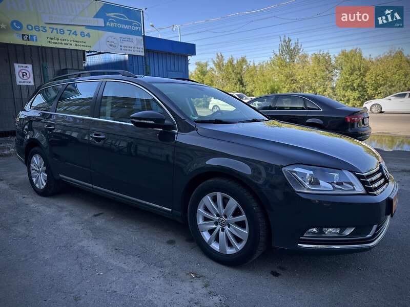 Универсал Volkswagen Passat 2011 в Сумах