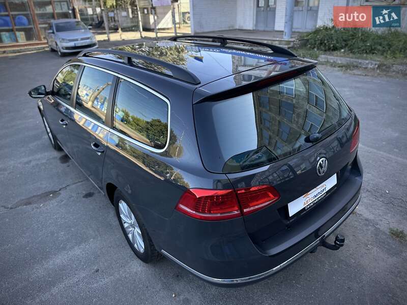 Универсал Volkswagen Passat 2011 в Сумах