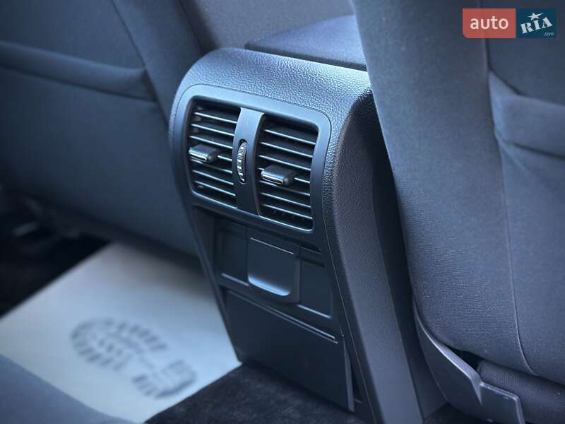 Универсал Volkswagen Passat 2011 в Сумах