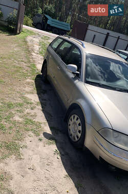 Универсал Volkswagen Passat 2005 в Киеве