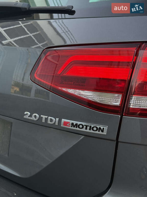 Универсал Volkswagen Passat 2017 в Житомире фото 24 Универсал Volkswagen Passat 2017 в Житомире