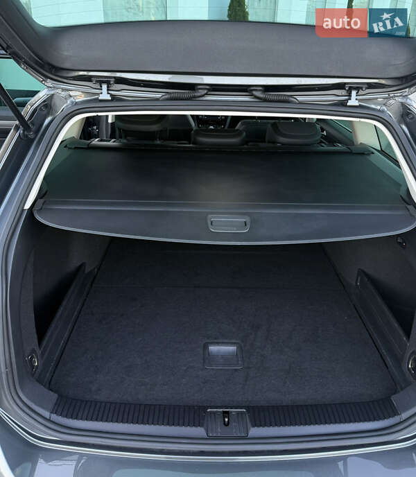 Универсал Volkswagen Passat 2017 в Житомире фото 69 Универсал Volkswagen Passat 2017 в Житомире