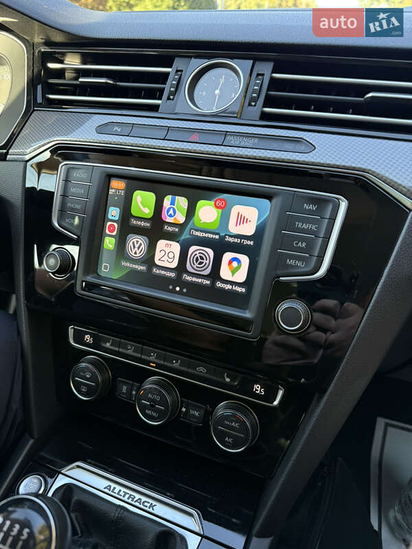 Универсал Volkswagen Passat 2017 в Житомире фото 48 Универсал Volkswagen Passat 2017 в Житомире