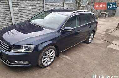 Універсал Volkswagen Passat 2012 в Жмеринці