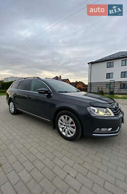 Універсал Volkswagen Passat 2011 в Славуті