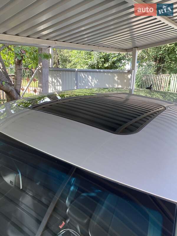 Седан Volkswagen Passat 2013 в Киеве