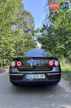 Седан Volkswagen Passat 2008 в 