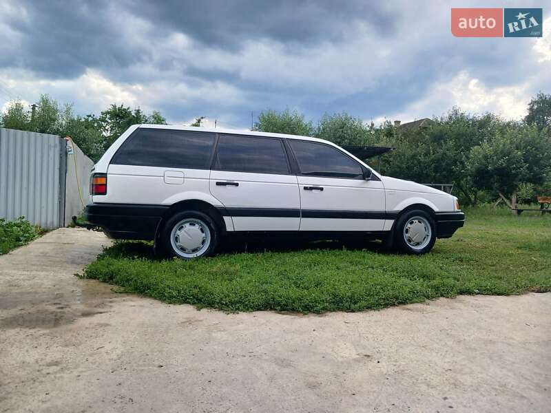 Універсал Volkswagen Passat 1992 в Тернополі фото 2 Універсал Volkswagen Passat 1992 в Тернополі