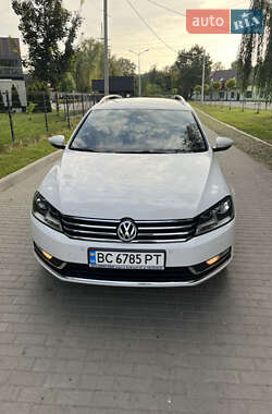 Универсал Volkswagen Passat 2011 в Львове