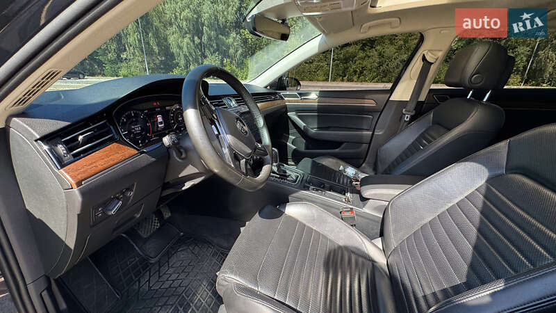 Седан Volkswagen Passat 2017 в Днепре фото 17 Седан Volkswagen Passat 2017 в Днепре
