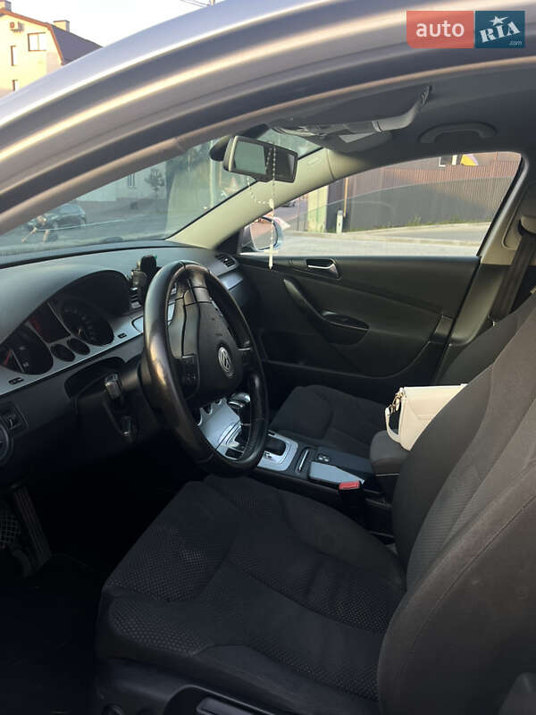 Універсал Volkswagen Passat 2008 в Львові
