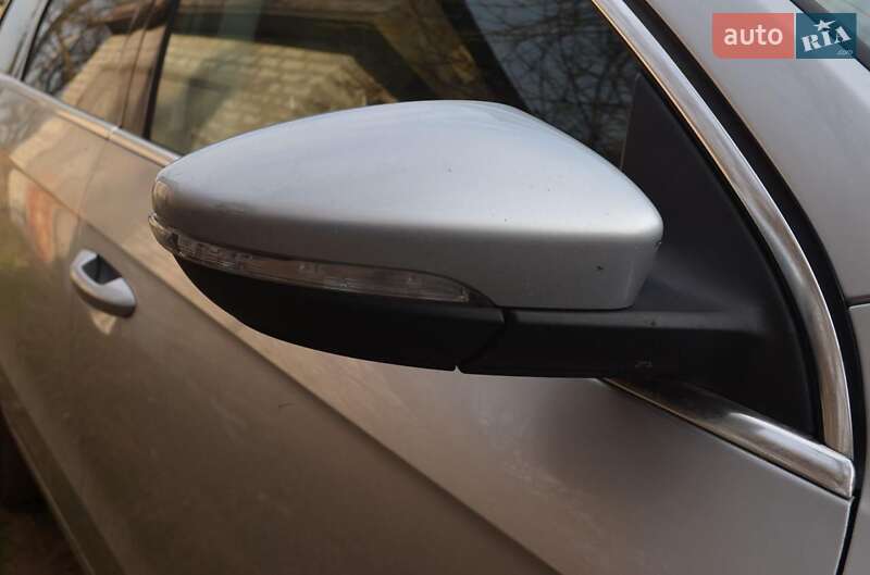 Универсал Volkswagen Passat 2012 в Ковеле