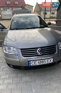 Універсал Volkswagen Passat 2002 в Чернівцях