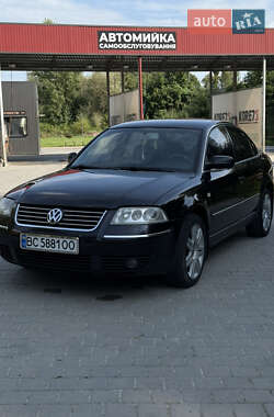 Седан Volkswagen Passat 2002 в Львові
