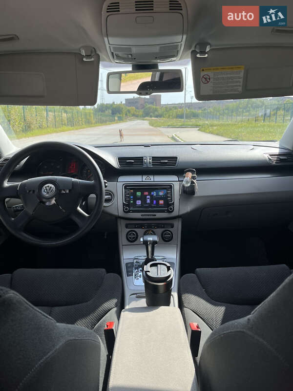 Универсал Volkswagen Passat 2007 в Коростене