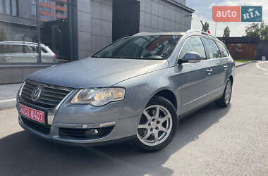 Універсал Volkswagen Passat 2008 в Києві