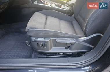 Седан Volkswagen Passat 2015 в 