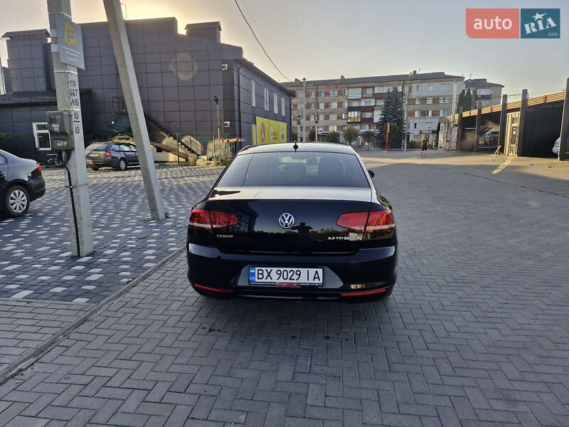 Седан Volkswagen Passat 2015 в Шепетівці
