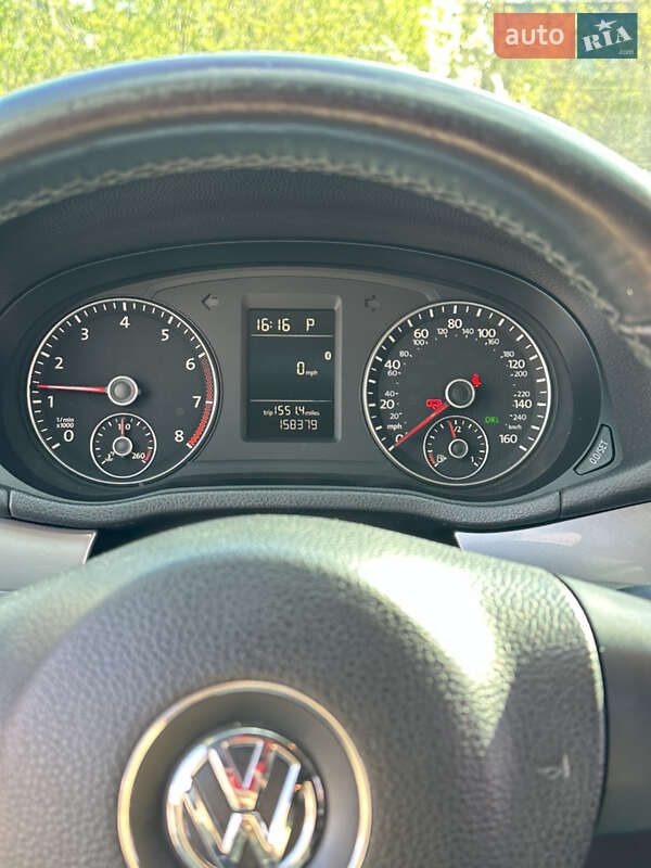 Седан Volkswagen Passat 2015 в Измаиле