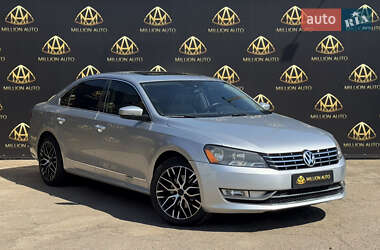 Седан Volkswagen Passat 2012 в Киеве
