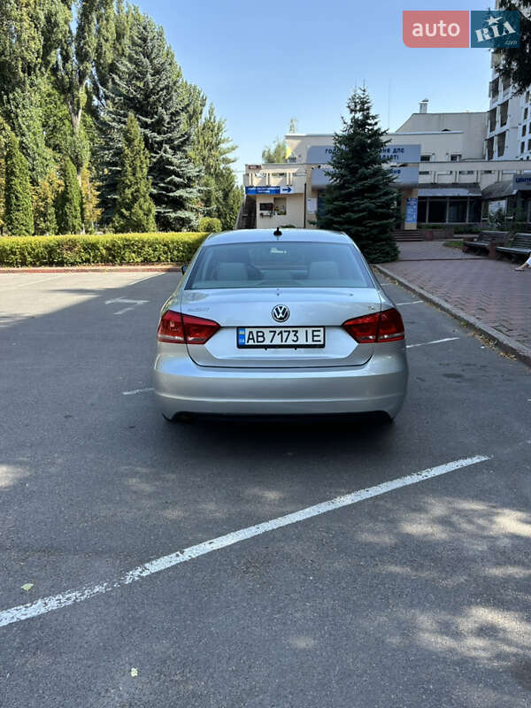 Седан Volkswagen Passat 2013 в Вінниці