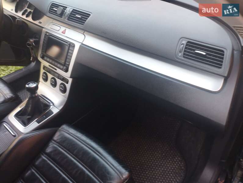 Універсал Volkswagen Passat 2006 в Славуті