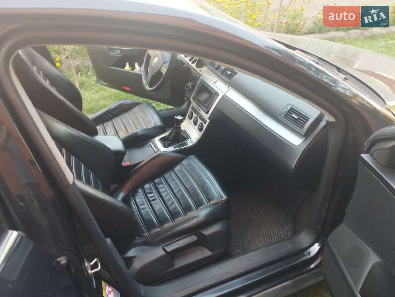 Універсал Volkswagen Passat 2006 в Славуті