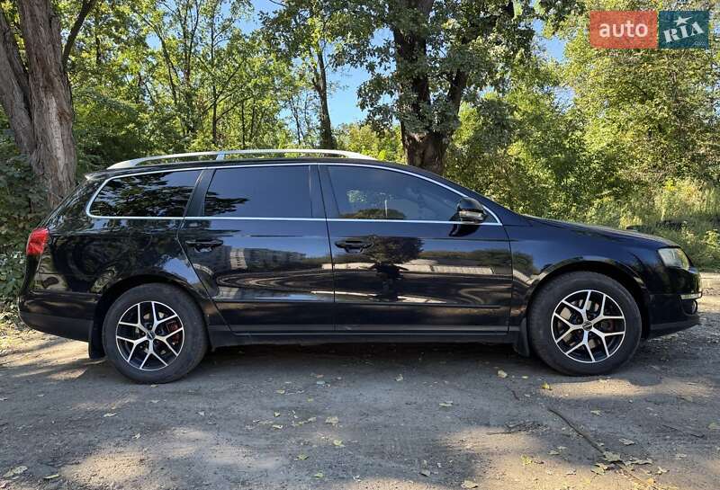 Универсал Volkswagen Passat 2007 в Киеве