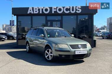 Універсал Volkswagen Passat 2002 в Києві