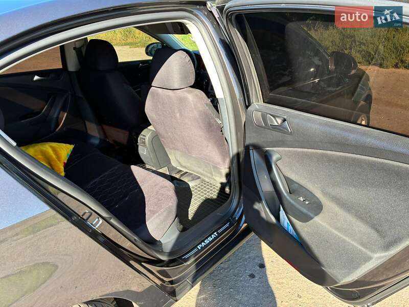Седан Volkswagen Passat 2009 в Гадяче фото 21 Седан Volkswagen Passat 2009 в Гадяче