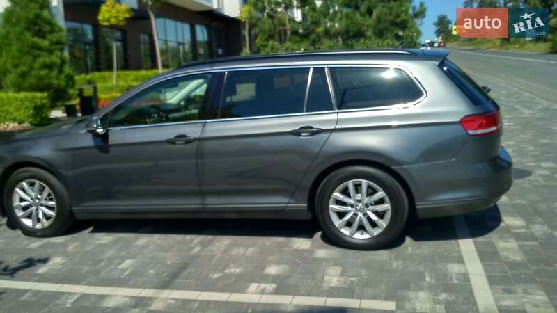 Універсал Volkswagen Passat 2016 в Мукачевому